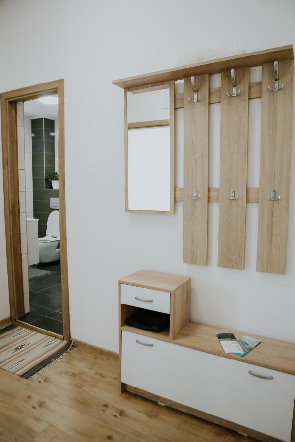 Apartman Nikola Gospić Екстериор снимка