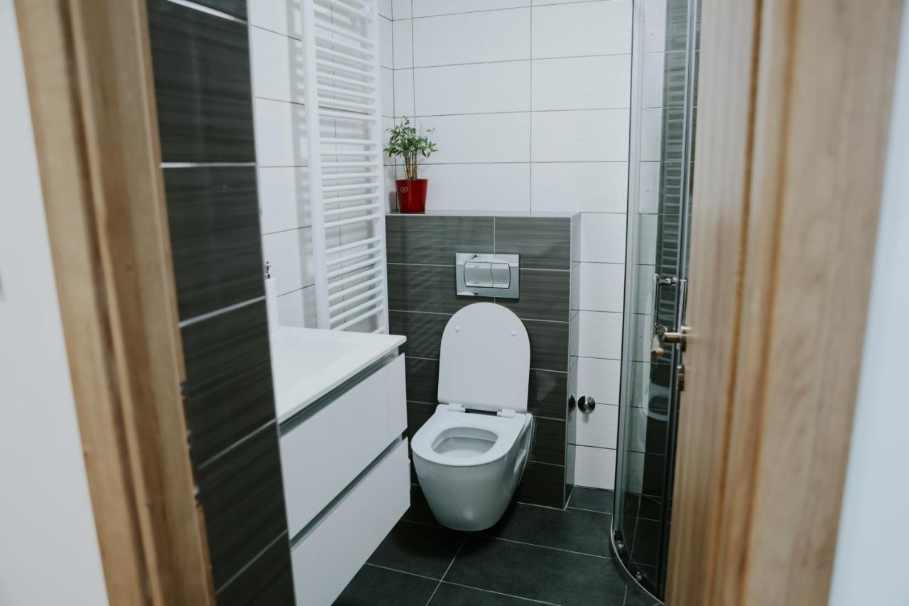 Apartman Nikola Gospić Екстериор снимка