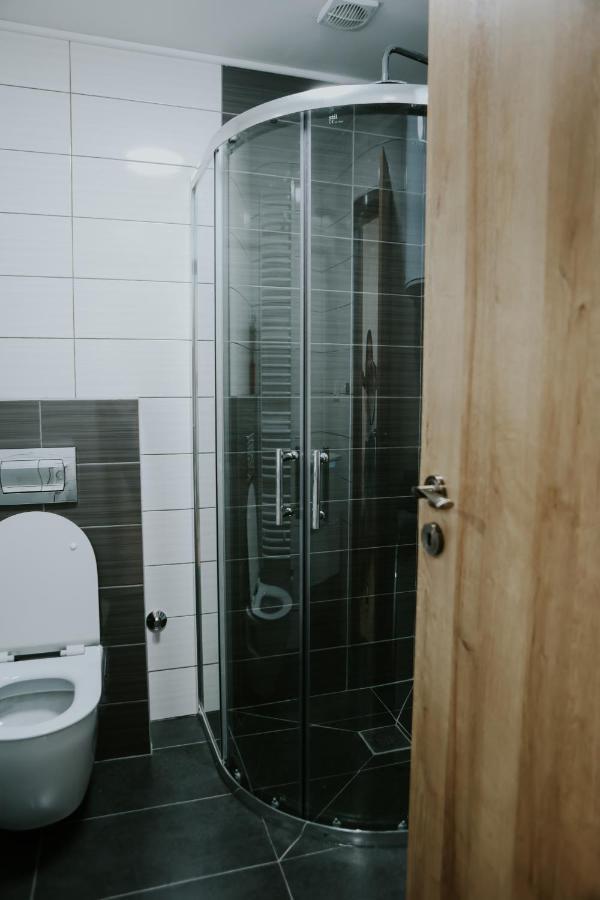 Apartman Nikola Gospić Екстериор снимка
