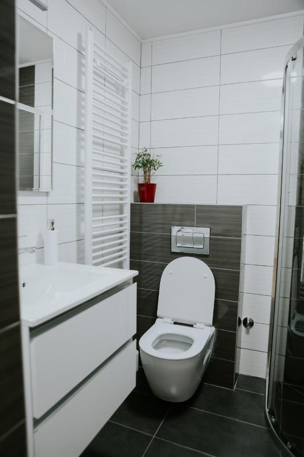 Apartman Nikola Gospić Екстериор снимка